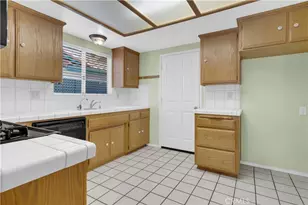 905 Inverness, Paso Robles, CA 93446 - Photo 9