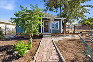 1043 Wood St, Taft, CA 93268 - Photo 1