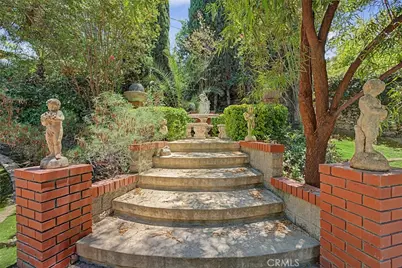 4215 Flintridge Drive, Bakersfield, CA 93306 - Photo 25