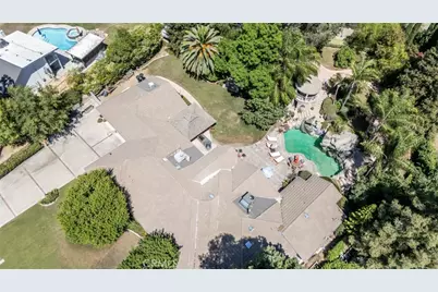 4215 Flintridge Drive, Bakersfield, CA 93306 - Photo 47