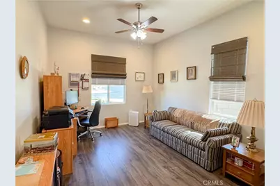 9809 Naples, Bakersfield, CA 93306 - Photo 5