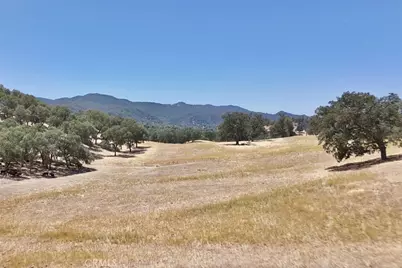 49460 Sapaque Road, Bradley, CA 93426 - Photo 3
