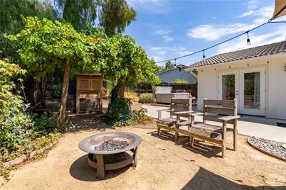 411 Palomino Lane, Paso Robles, CA 93446 - Photo 37