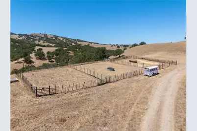 [Address not provided], Bradley, CA 93426 - Photo 11