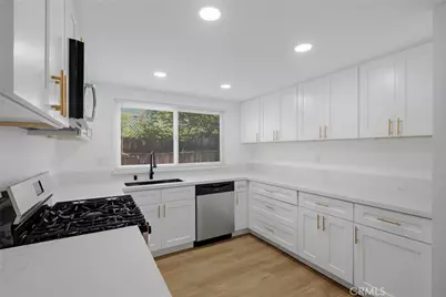 6200 Summerfield, Bakersfield, CA 93313 - Photo 9
