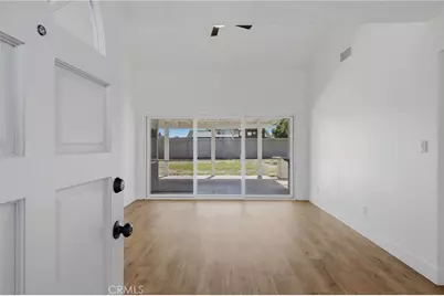 6200 Summerfield, Bakersfield, CA 93313 - Photo 3