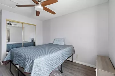 22311 Cardiff, Saugus, CA 91350 - Photo 27