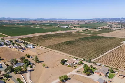 6004 Merlot Lane, Paso Robles, CA 93446 - Photo 31