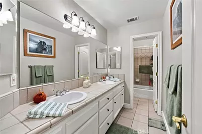 15954 Screaming Eagle, Bakersfield, CA 93314 - Photo 35