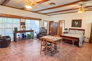 1653 Olive St, Bakersfield, CA 93301 - Photo 27