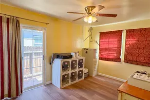 1653 Olive St, Bakersfield, CA 93301 - Photo 21