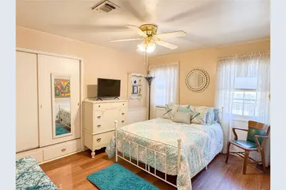 1653 Olive Street, Bakersfield, CA 93301 - Photo 23