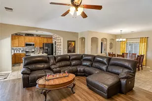 11107 Snowcreek Falls, Bakersfield, CA 93312 - Photo 7