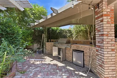 2512 Moffitt Way, Bakersfield, CA 93309 - Photo 53