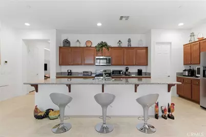9810 Richland Hills Lane, Bakersfield, CA 93306 - Photo 21