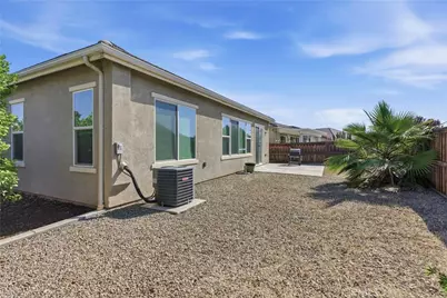 9810 Richland Hills Lane, Bakersfield, CA 93306 - Photo 41