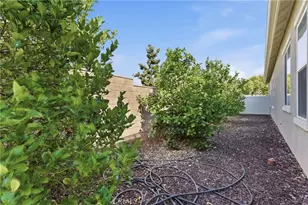 9810 Richland Hills Ln, Bakersfield, CA 93306 - Photo 43
