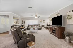 5409 Fountain View Way, Bakersfield, CA 93313 - Photo 9