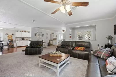 5409 Fountain View Way, Bakersfield, CA 93313 - Photo 11