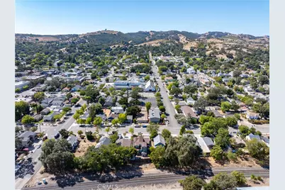 1635 Pine, Paso Robles, CA 93446 - Photo 35