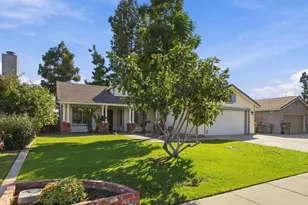 11609 Hannah Denise, Bakersfield, CA 93312 - Photo 3