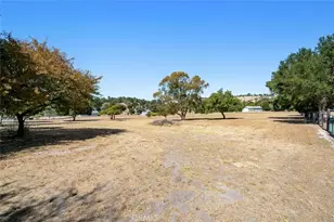 14435 San Antonio Rd, Atascadero, CA 93422 - Photo 33