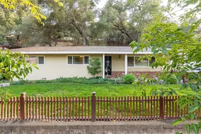 42 12th, Paso Robles, CA 93446 - Photo 1