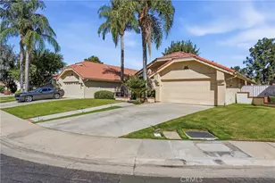 8012 Chaucer St, Bakersfield, CA 93311 - Photo 5