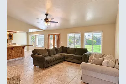 5508 Danbury Court, Bakersfield, CA 93312 - Photo 15