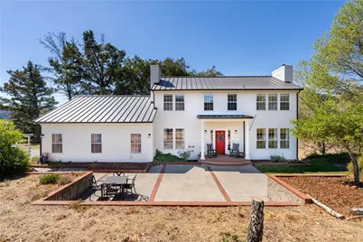 9850 Garcero, Atascadero, CA 93422 - Photo 1