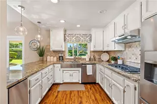 12107 Red Rose Way, Bakersfield, CA 93312 - Photo 3