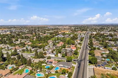 12107 Red Rose Way, Bakersfield, CA 93312 - Photo 67