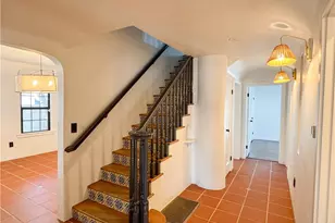 159 A St, Bakersfield, CA 93304 - Photo 5