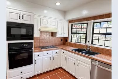 159 A Street, Bakersfield, CA 93304 - Photo 27