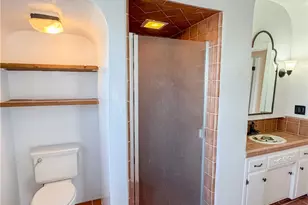 159 A St, Bakersfield, CA 93304 - Photo 23