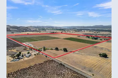 52540 Bradley Lockwood Road, Bradley, CA 93426 - Photo 15