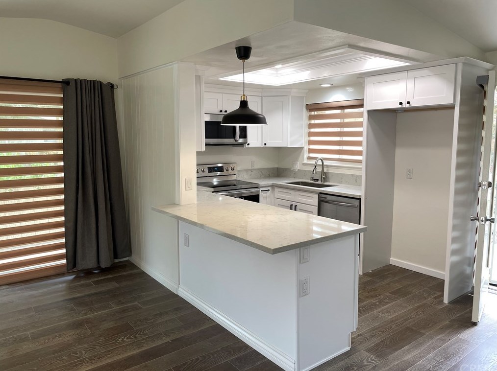 178 Avenida Majorca, Laguna Beach CA  92637-6775 exterior