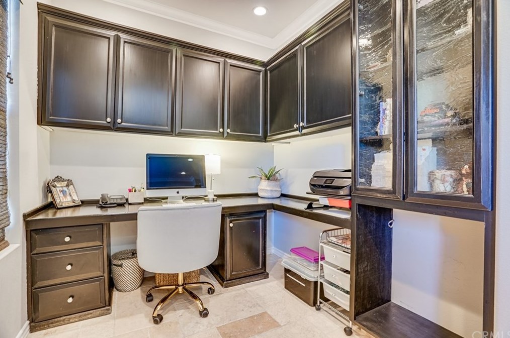 21358 Cieza Cir, Huntington Beach CA  92648-5396 exterior