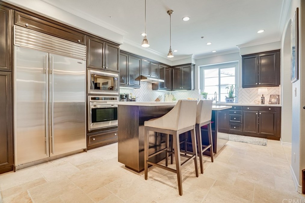 21358 Cieza Cir, Huntington Beach CA  92648-5396 exterior