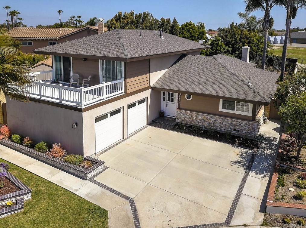 6561 Sabbicas Cir, Huntington Beach, CA 92647
