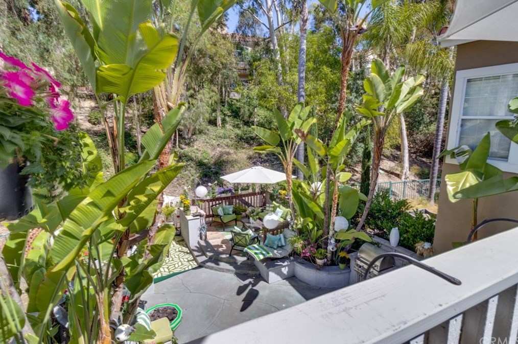 159 Matisse Cir, Laguna Beach CA  92656-3865 exterior