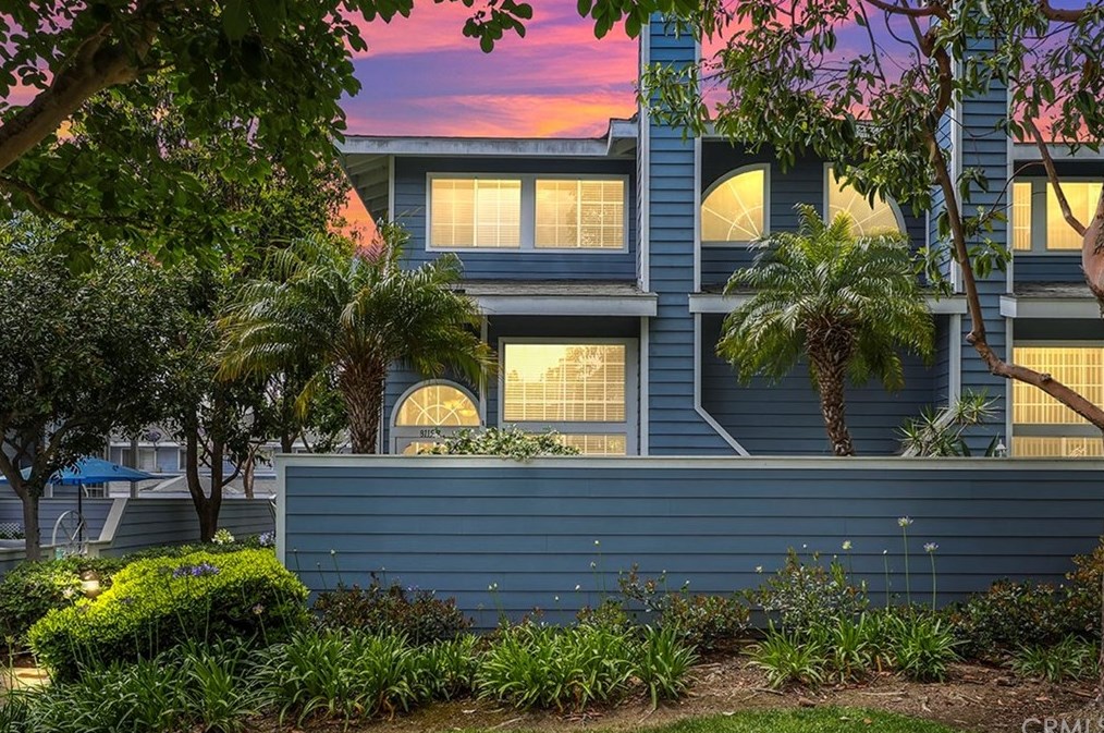 8115 Baymist Dr, Huntington Beach CA  92646-2099 exterior