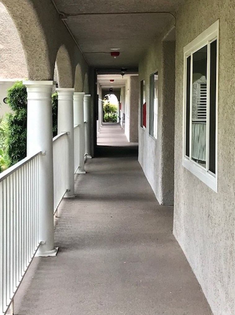 4012 Calle Sonora Oeste, Laguna Beach CA  92637-3217 exterior