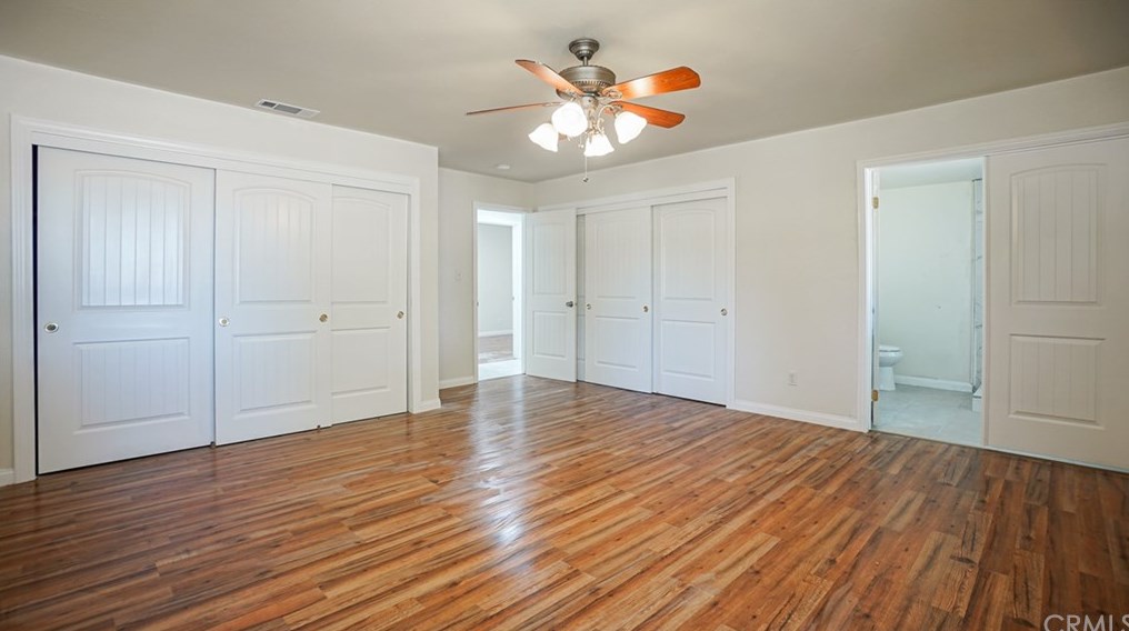 8687 9th Ave, Hesperia CA  92345-3962 exterior