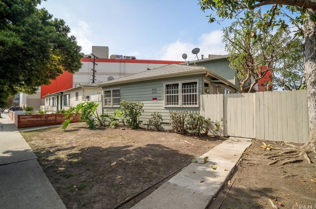 6026 Cadillac Ave, Los Angeles CA  90034-1703 exterior