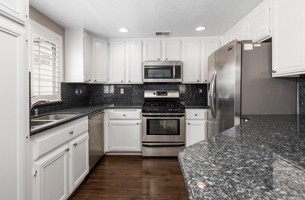 157 Chandon, Laguna Beach CA  92677-5733 exterior