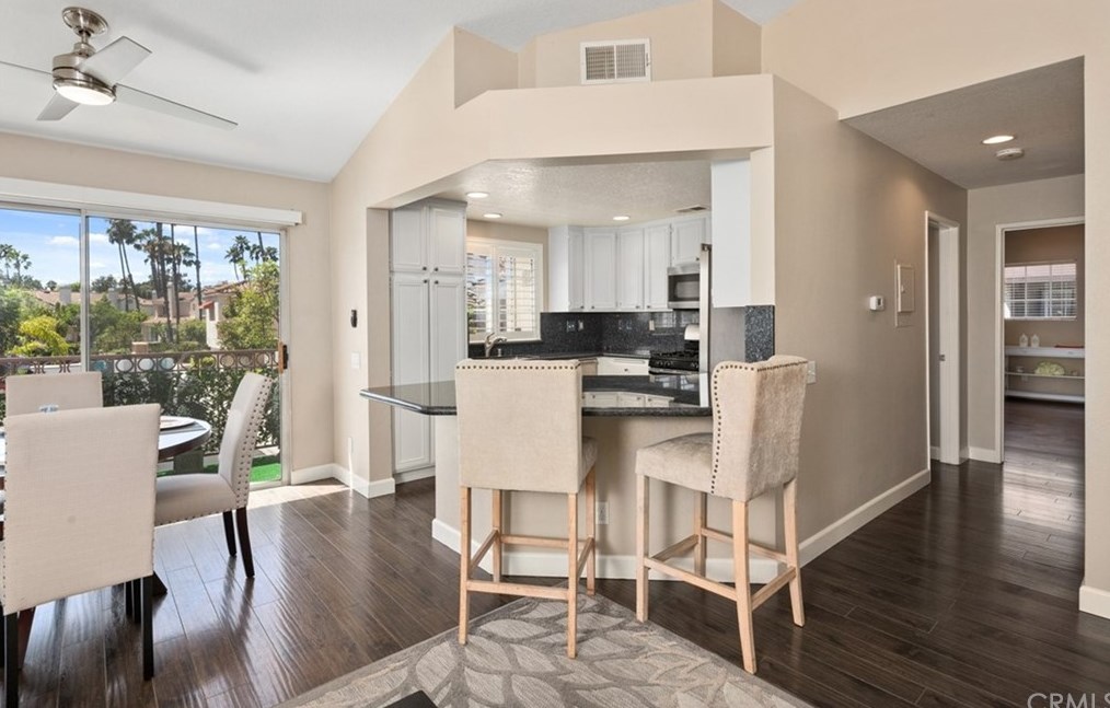 157 Chandon, Laguna Beach CA  92677-5733 exterior