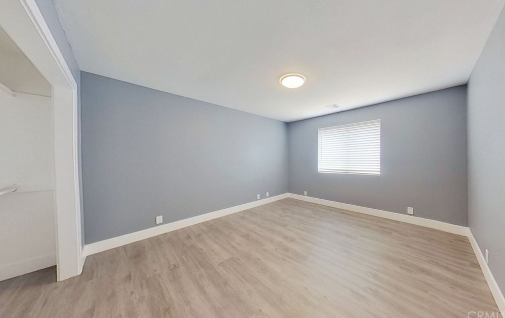 14184 Wells Fargo St, Hesperia CA  92344-8158 exterior