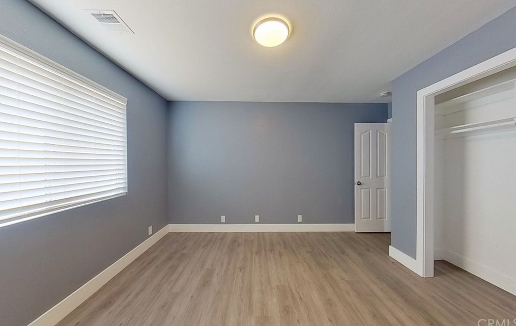 14184 Wells Fargo St, Hesperia CA  92344-8158 exterior