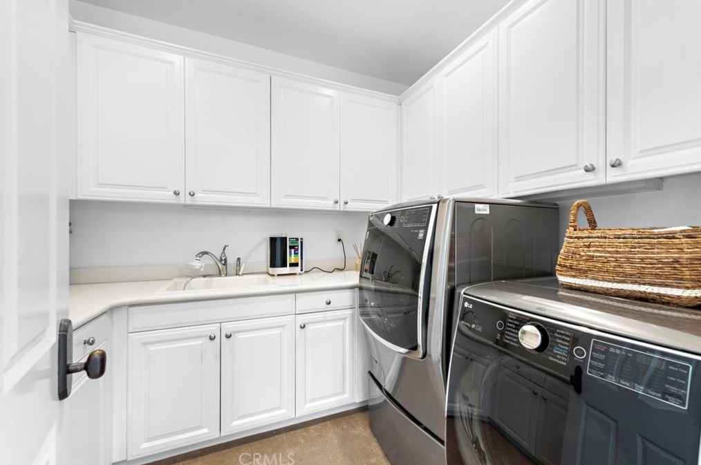 21323 Andalucia Ln, Huntington Beach CA  92648-5745 exterior